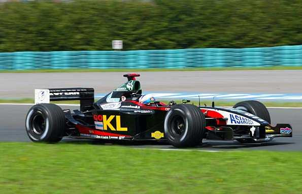 "Minardi" naudos "Cosworth" variklius