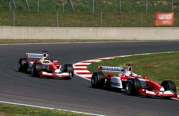 2004-ais "Toyota" sudėtis nesikeis