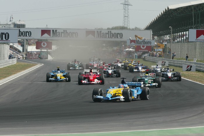 F.Alonso nepaliks „Renault“