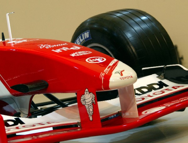 "Toyota" pasirašė sutartį su R.Schumacheriu