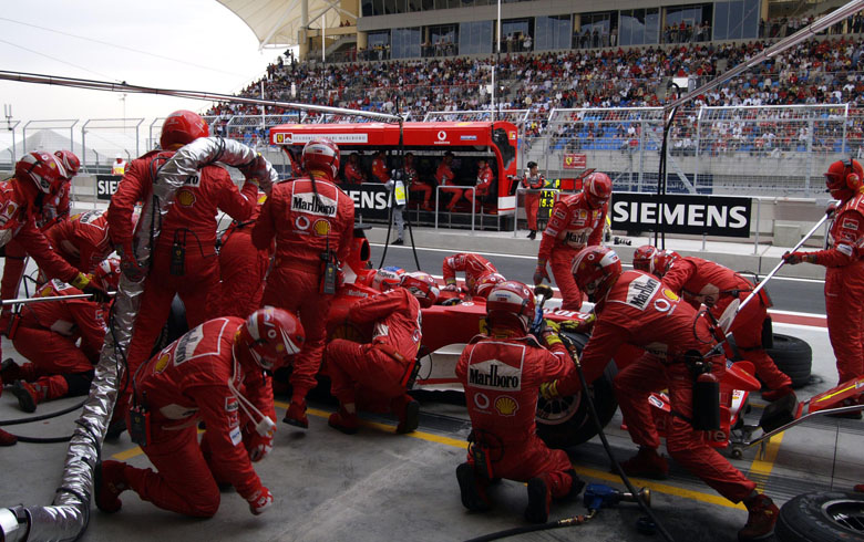 Nuobaudos R.Schumacheriui ir „Ferrari“