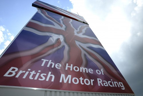 Britanijos GP organizatoriai grąžins pinigus laimėjus J.Buttonui