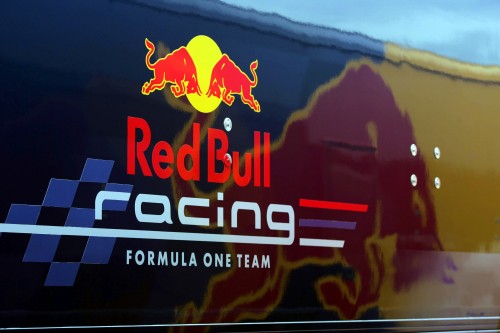 „Red Bull“ nepalaiko „Minardi“