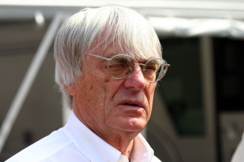 B. Ecclestone'as: „McLaren“ lenktynininkai nebus baudžiami