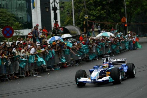 „Petronas“ atšventė 10 metų „Formulėje-1“