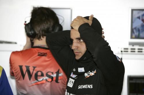 J.P.Montoya gali praleisti Bahreino GP