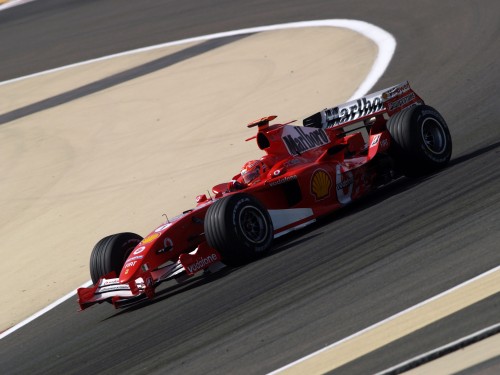 Bahreino GP: šeštadienio treniruotės Nr.1