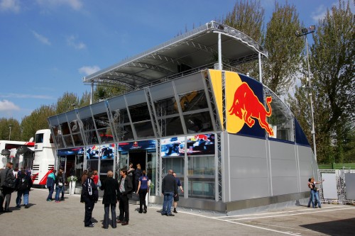 Naujasis „Red Bull“ namas ant ratų