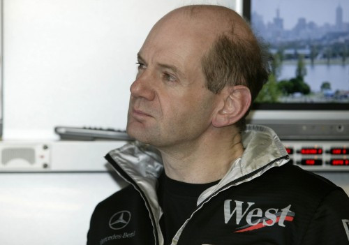 A.Newey’is traukiasi iš „Formulės-1“