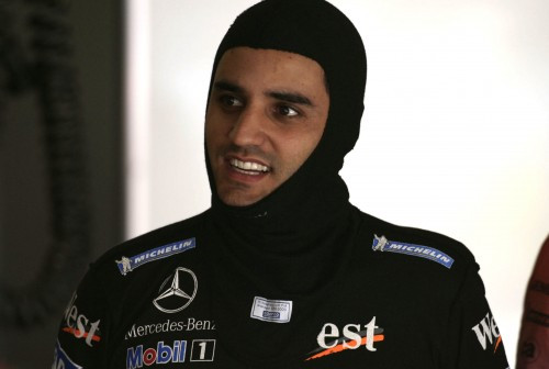 J.P.Montoya pyksta ant J.Trulli