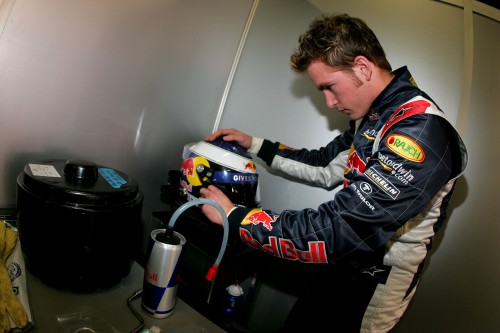 S.Speedas vairuos trečiąjį „Red Bull“?
