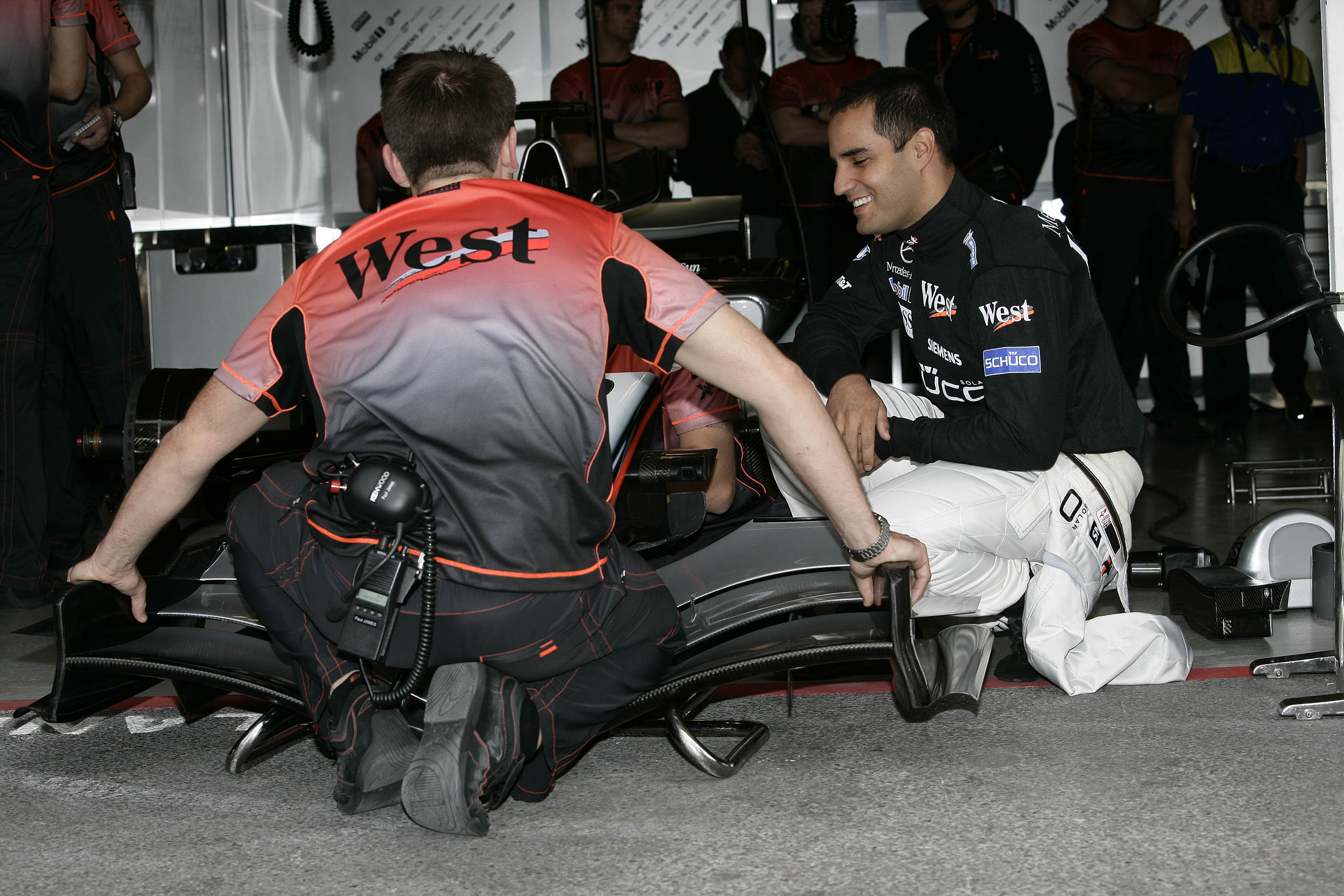 J.P.Montoya nesigaili perėjęs į „McLaren“