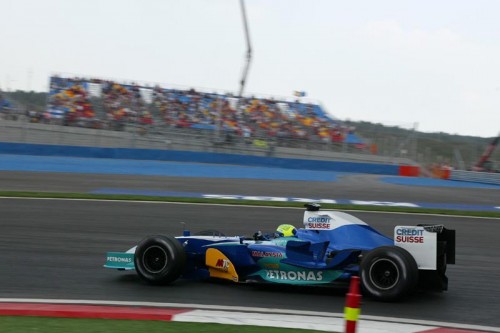 „Michelin“ pyksta ant F.Massa‘os