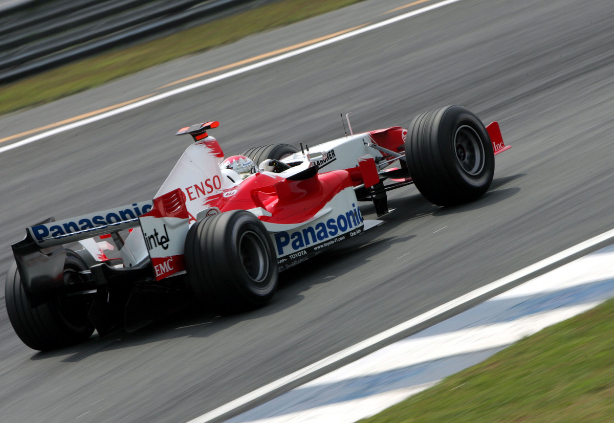 „Toyota“ Japonijoje naudos TF105B