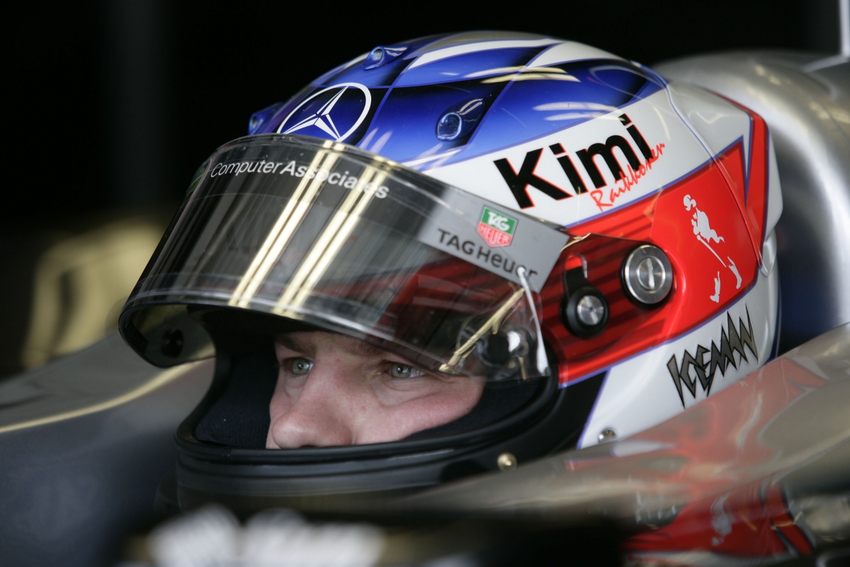 K.Raikkonenas nerimauja dėl „Mercedes“ variklių