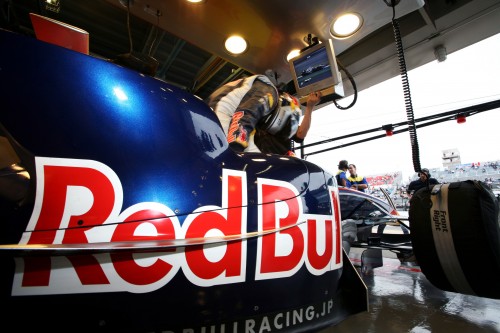 „Toro Rosso“ bolidas bus pristatytas Bahreine