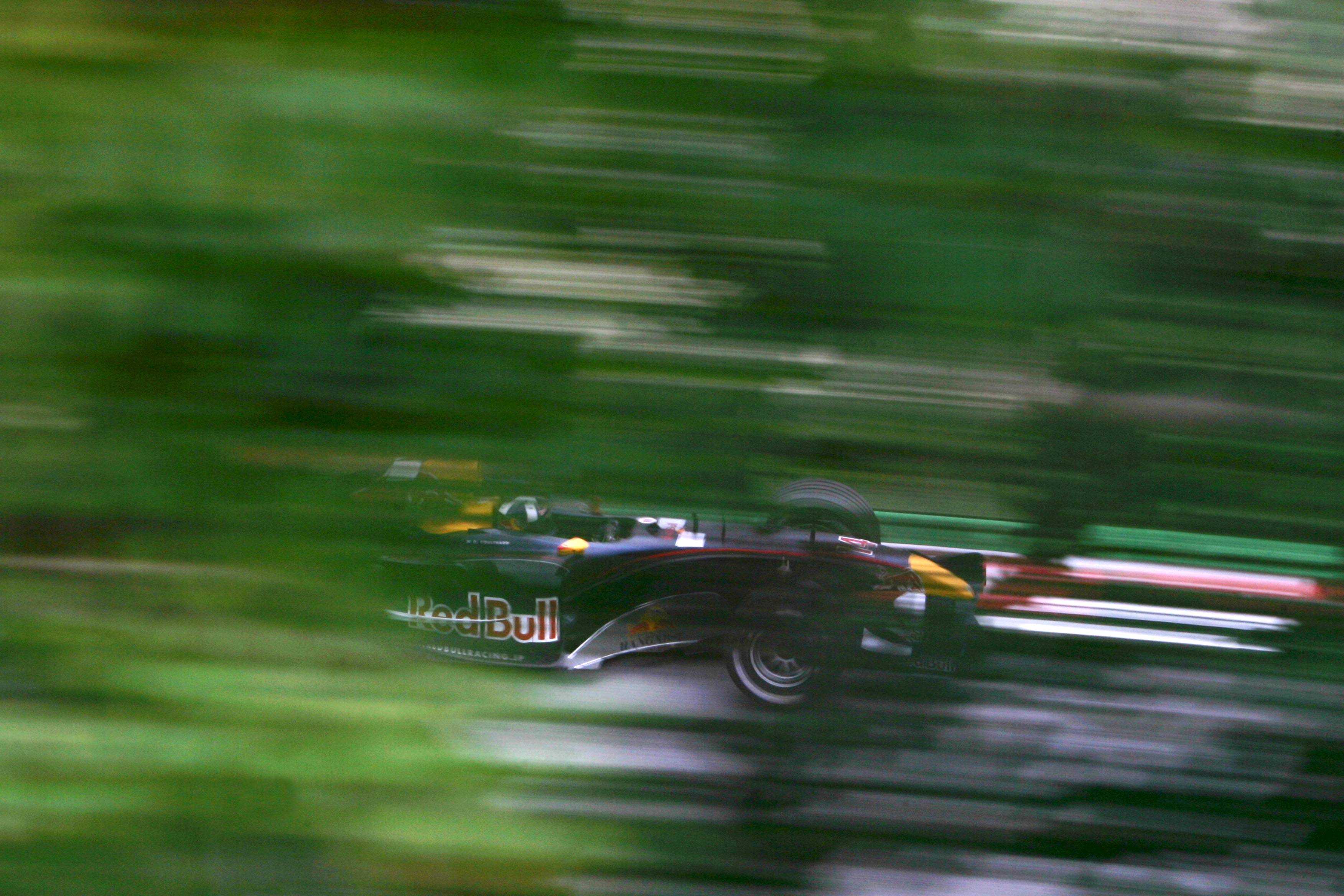 D.Coulthardas išbandys naująjį „Red Bull“ bolidą