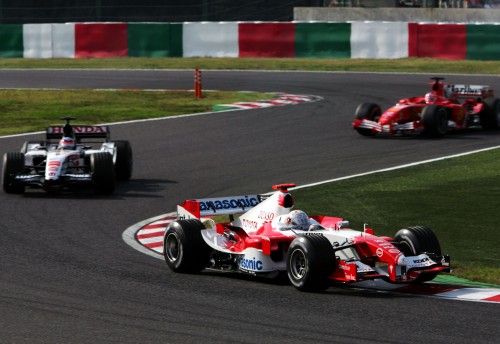 „Honda“ ir „Toyota“ grasina palikti „Formulę-1“