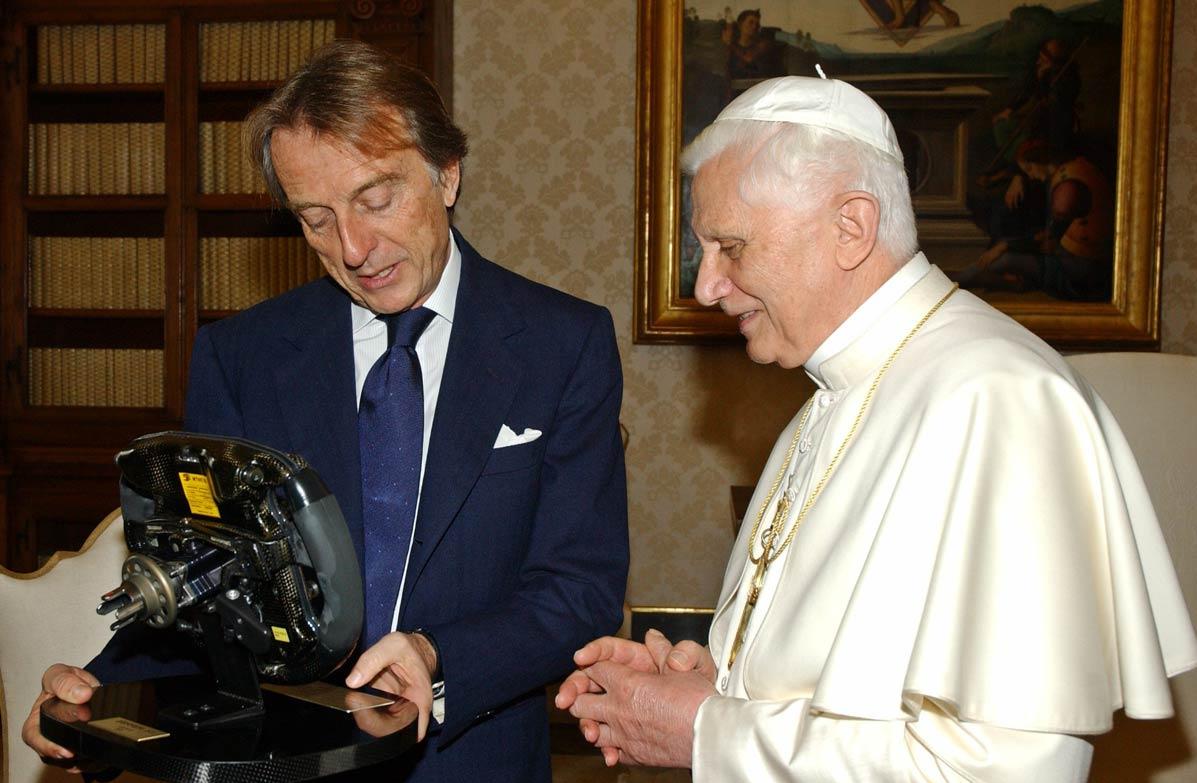 „Ferrari“ vadovai aplankė popiežių