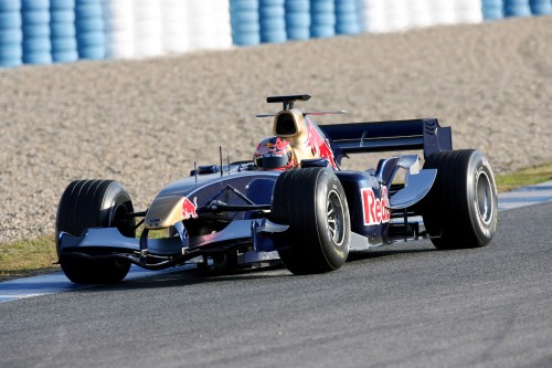 Ketvirtadienį – naujo „Toro Rosso“ bolido debiutas
