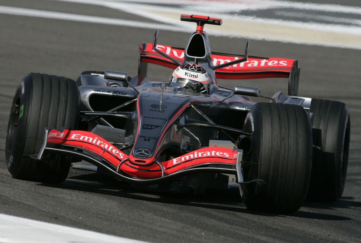 K.Raikkonenas pademonstravo „McLaren“ galią