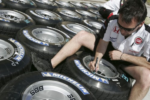 „Michelin“ padangos problemų nekelia