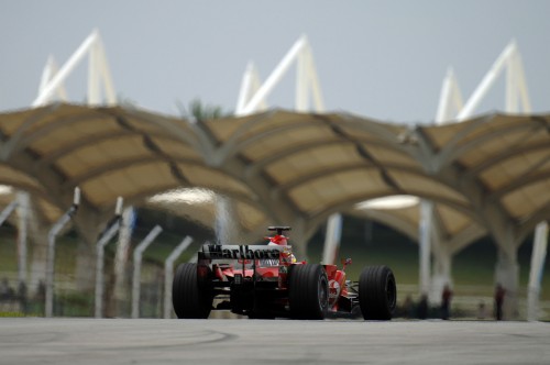 FIA paskelbė susitikimo su komandų atstovais rezultatus