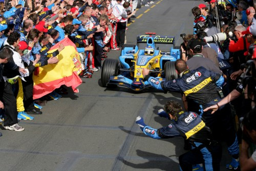 F.Alonso neįsivaizduoja savęs „Ferrari“ ekipoje