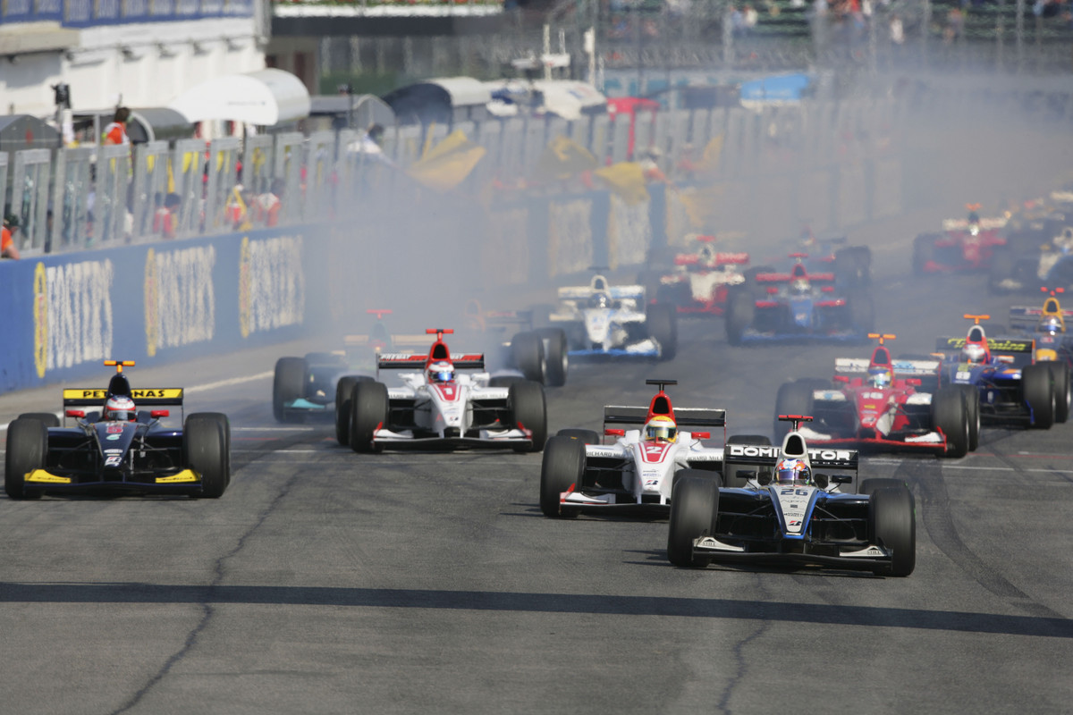 GP2: G.Bruni nugalėjo Imoloje