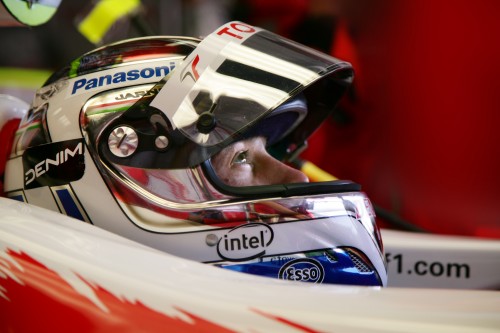 J.Trulli pyksta ant M.Schumacherio