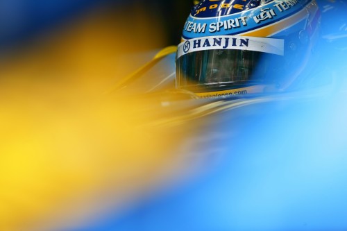 „Renault“ bijo „Ferrari“ greičio lenktynėse