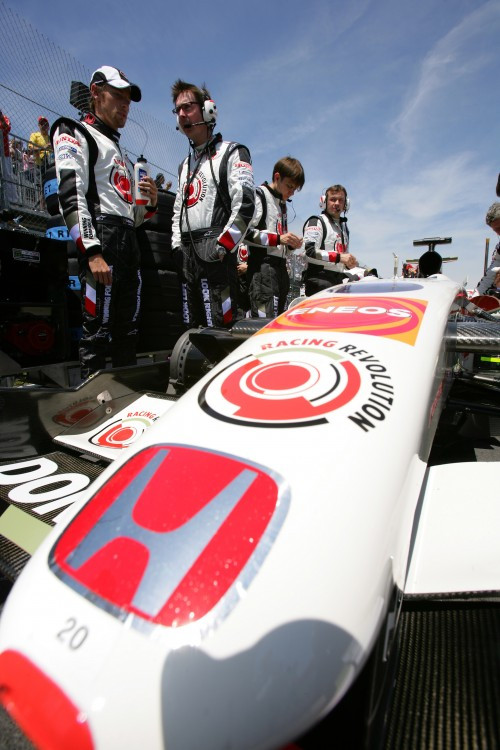 „Honda“ pasiekė F-1 bolido greičio rekordą
