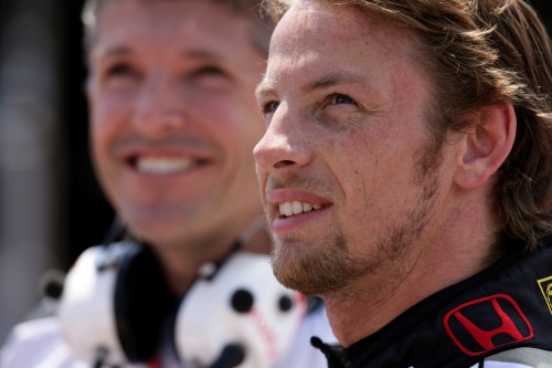 J.Buttonas prognozuoja M.Schumacherio pergalių žygį