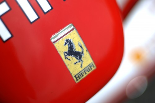 K.Raikkonenas „Ferrari“ bolidą išbandys sausio gale