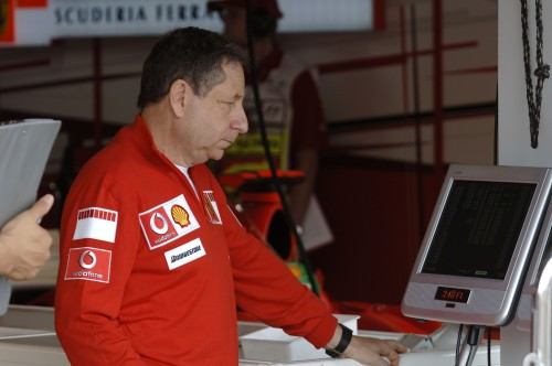 J.Todtas apie masės amortizatorių naudojimą