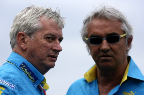 “Renault” tikra savo pergale prieš FIA