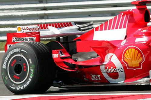 “Ferrari” pradėjo naudoti inovatyvią ratų konstrukciją