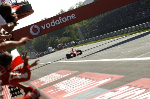 M.Schumacheris: „Visą dėmesį skiriu kovai dėl čempiono vardo“