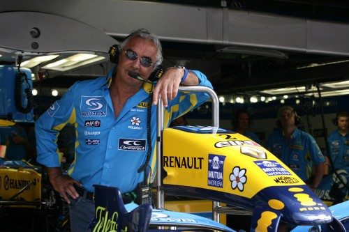 F.Briatore kritika “McLaren” ir “Toyota” atžvilgiu