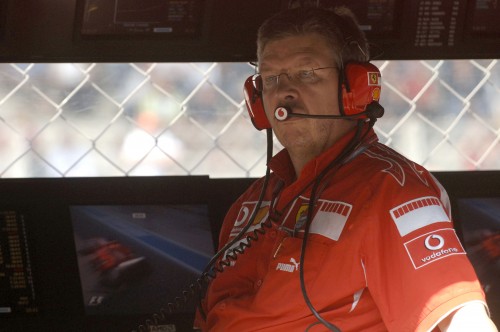 R.Brawnas laukiamas „Ferrari“ komandoje