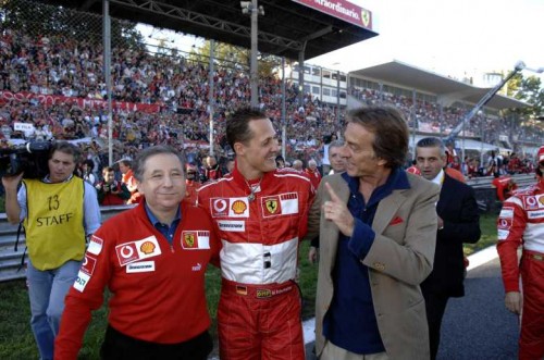 M.Schumacheris nesijaučia baigęs karjerą