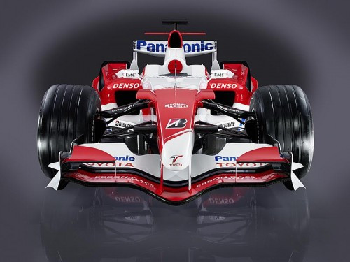 Oficialiai pristatytas „Toyota TF107“ bolidas