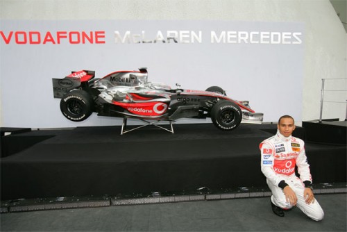 L.Hamiltonas džiaugiasi F.Alonso iššūkiu