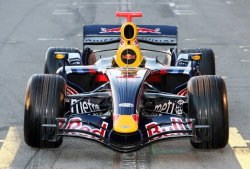 Oficialiai pristatytas „Red Bull RB3“ bolidas