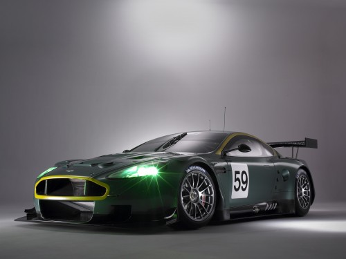 „Aston Martin“ dalyvaus „Formulės-1“ lenktynėse