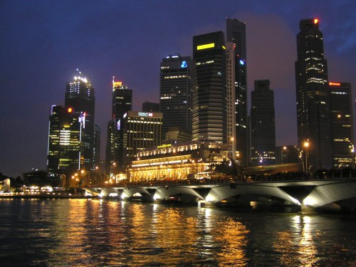 Singapūras toliau ruošiasi lenktynėms tamsoje