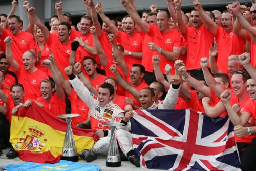„McLaren“ tikisi dominuoti čempionate