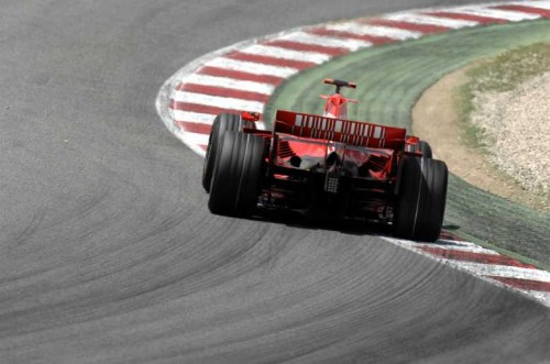 „Ferrari“ daugiau dėmesio skirs patikimumui