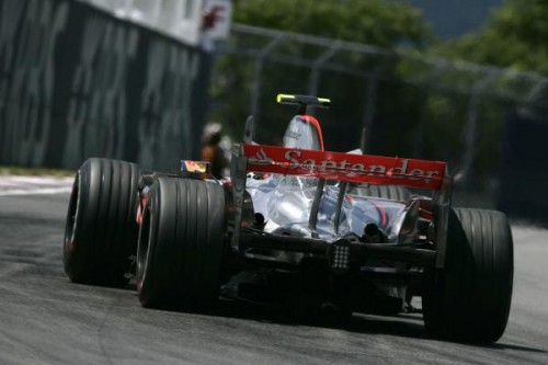 „McLaren“ Prancūzijoje pradės naudoti atnaujintą bolidą