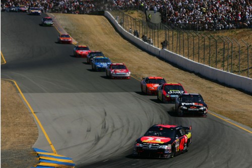 J. P. Montoya pelnė pirmąją pergalę „NASCAR Nextel Cup“